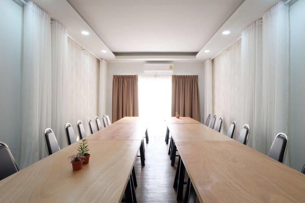Baan Iyara Hotel Nan Ngoại thất bức ảnh