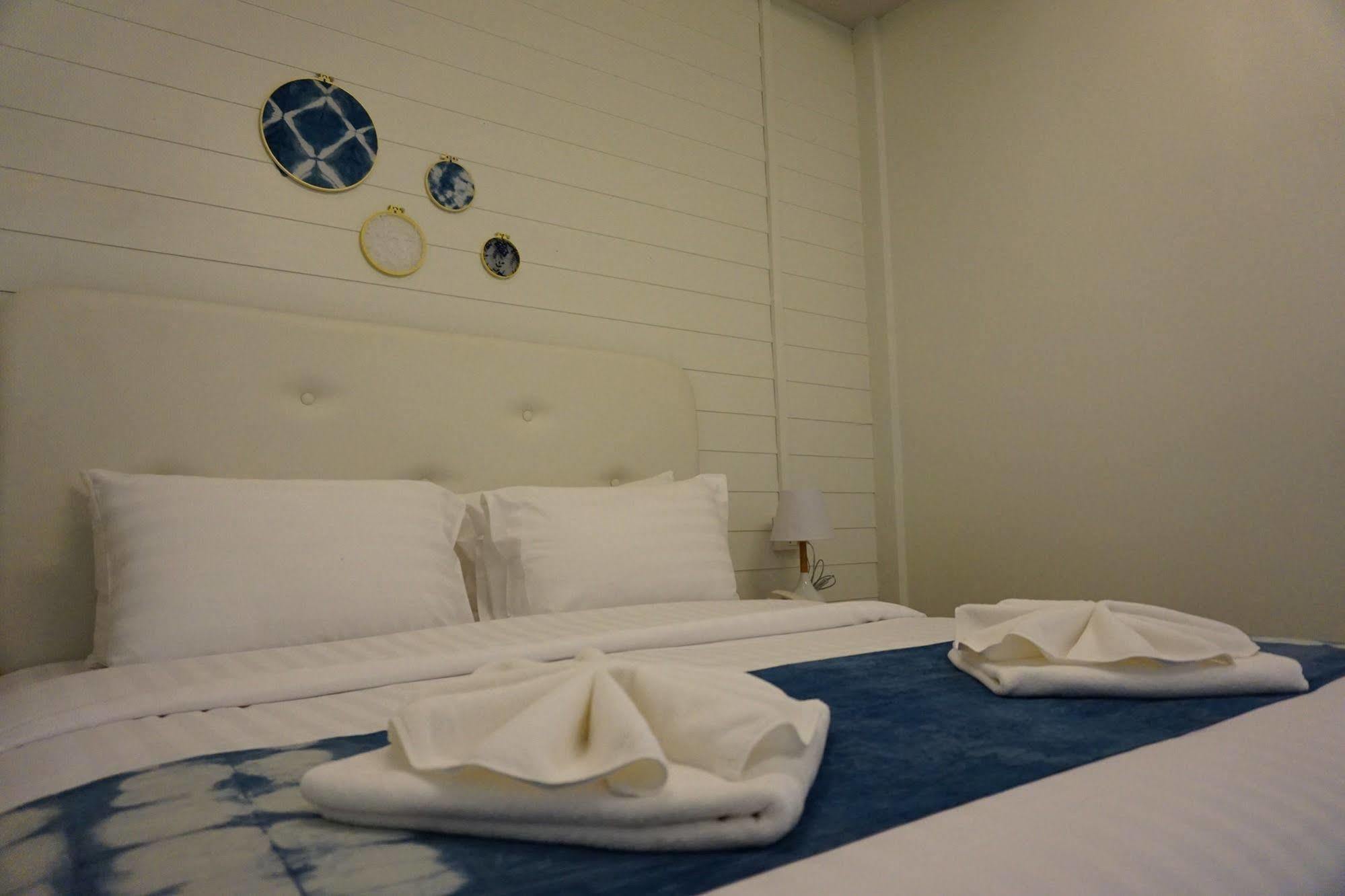 Baan Iyara Hotel Nan Ngoại thất bức ảnh
