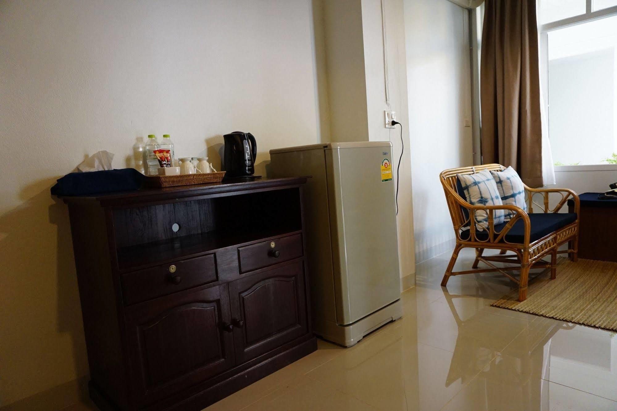 Baan Iyara Hotel Nan Ngoại thất bức ảnh