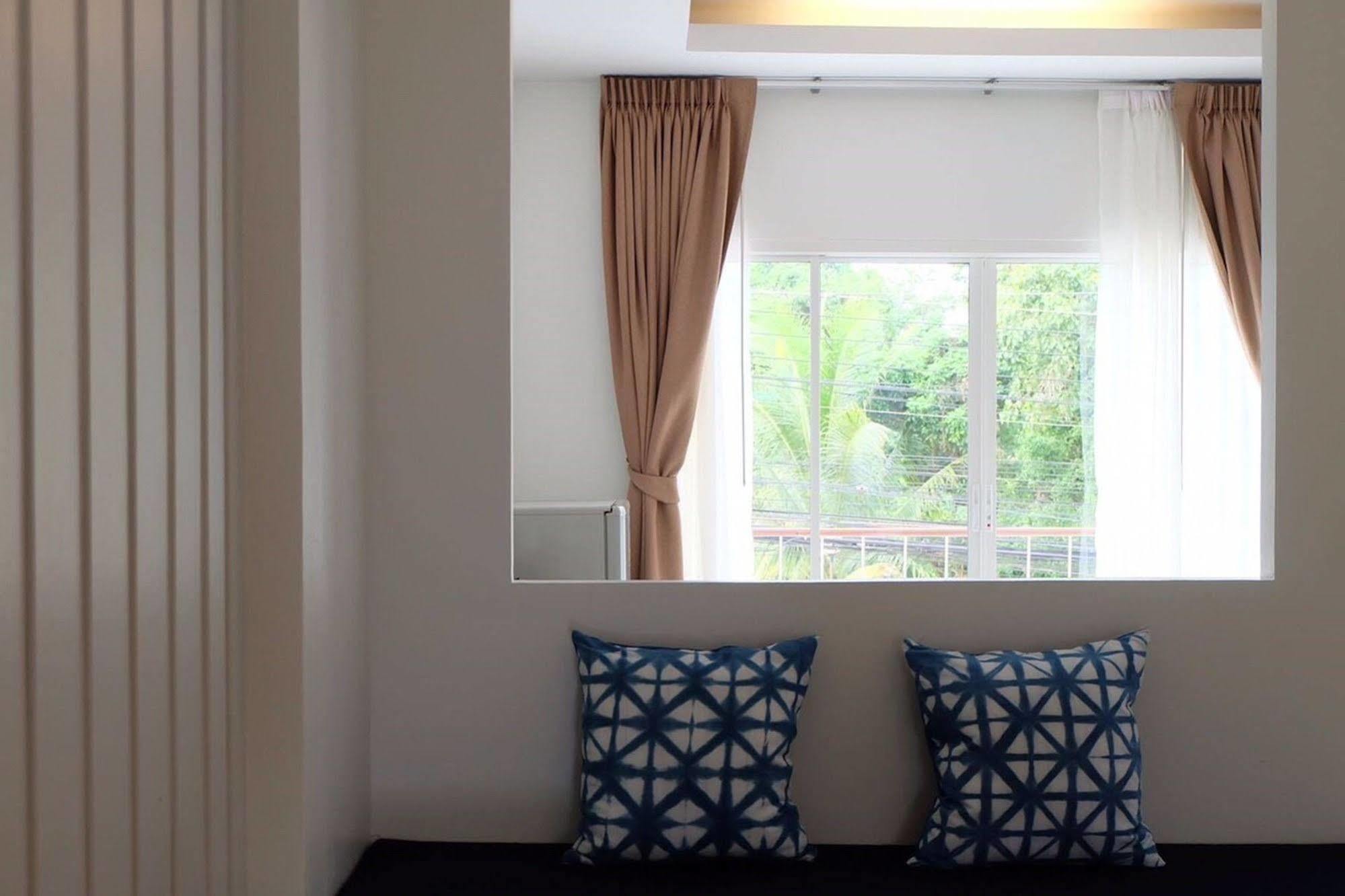 Baan Iyara Hotel Nan Ngoại thất bức ảnh